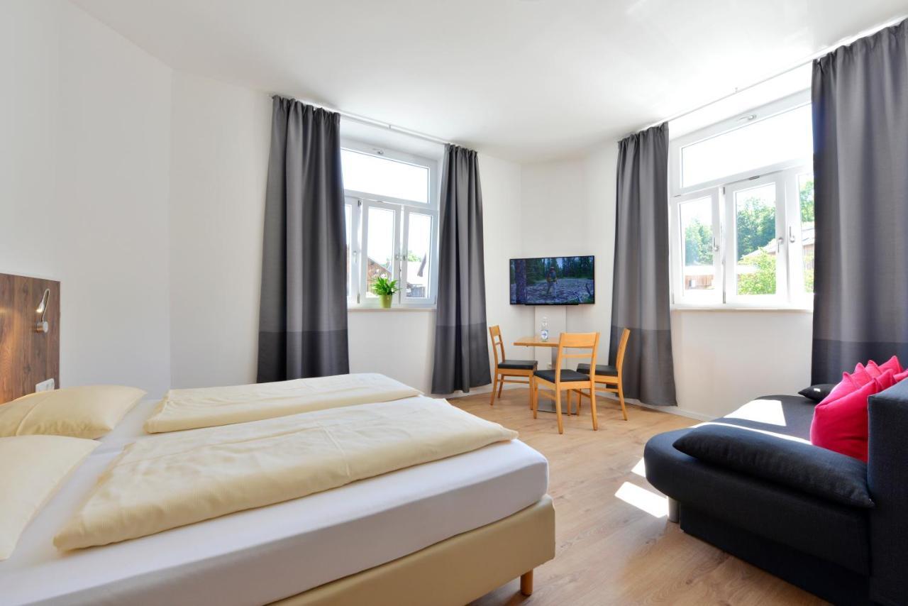 Pension Gambrinus Passau Bagian luar foto