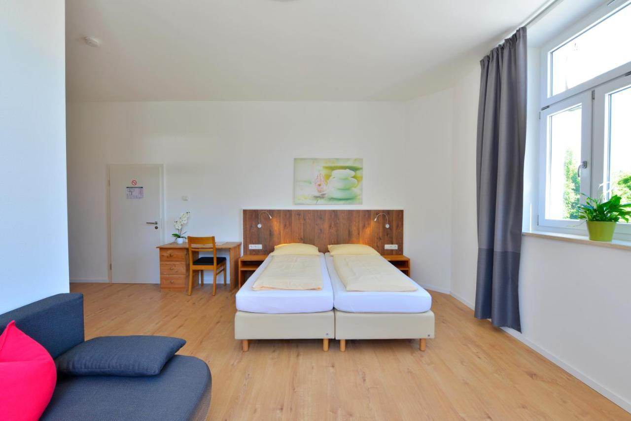 Pension Gambrinus Passau Bagian luar foto