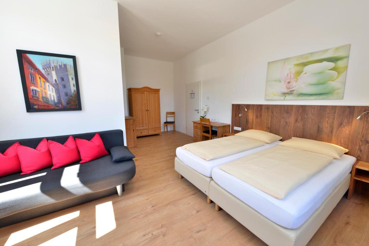 Pension Gambrinus Passau Bagian luar foto