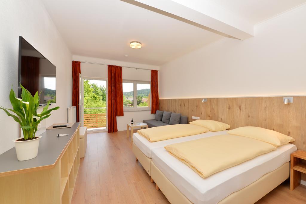 Pension Gambrinus Passau Bagian luar foto