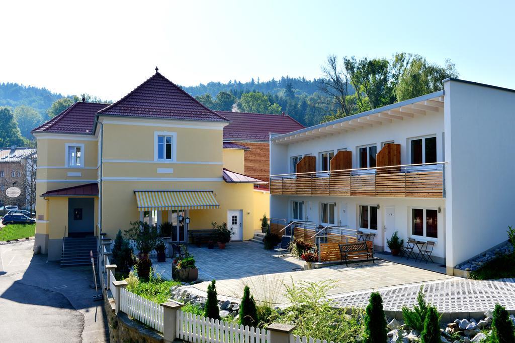 Pension Gambrinus Passau Bagian luar foto